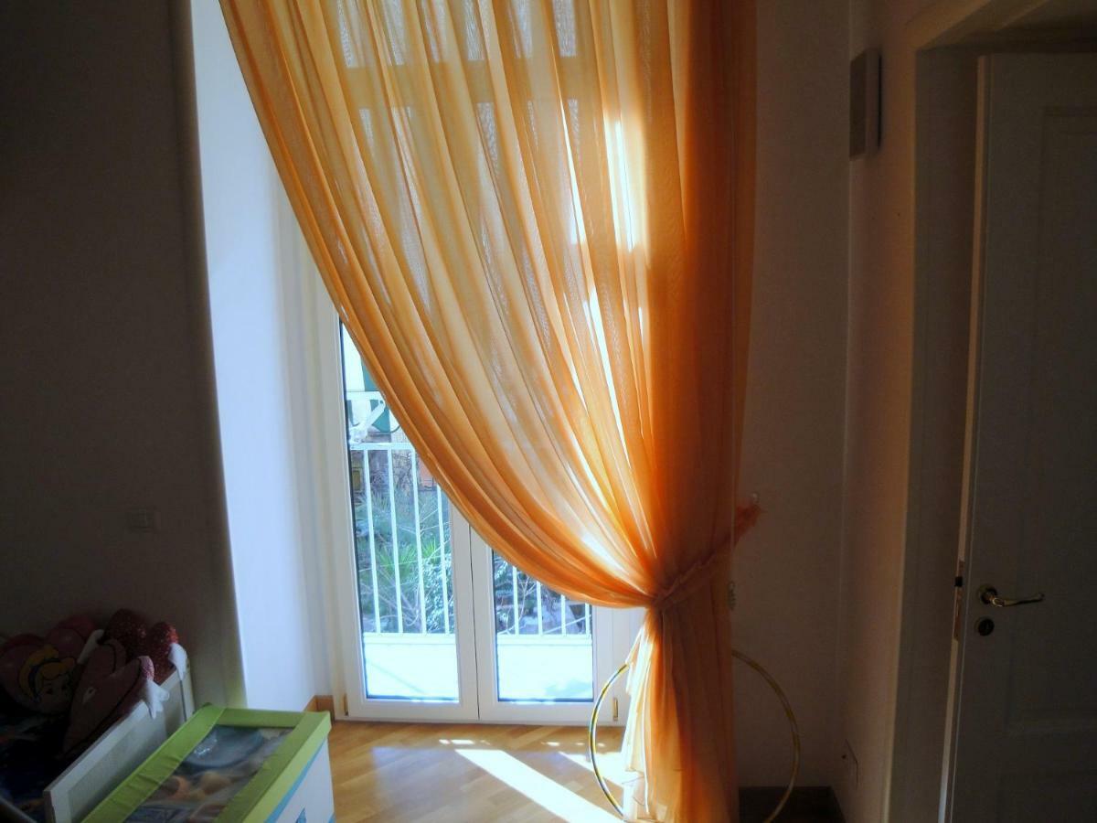 נאפולי Mezzocannone Holiday House מראה חיצוני תמונה