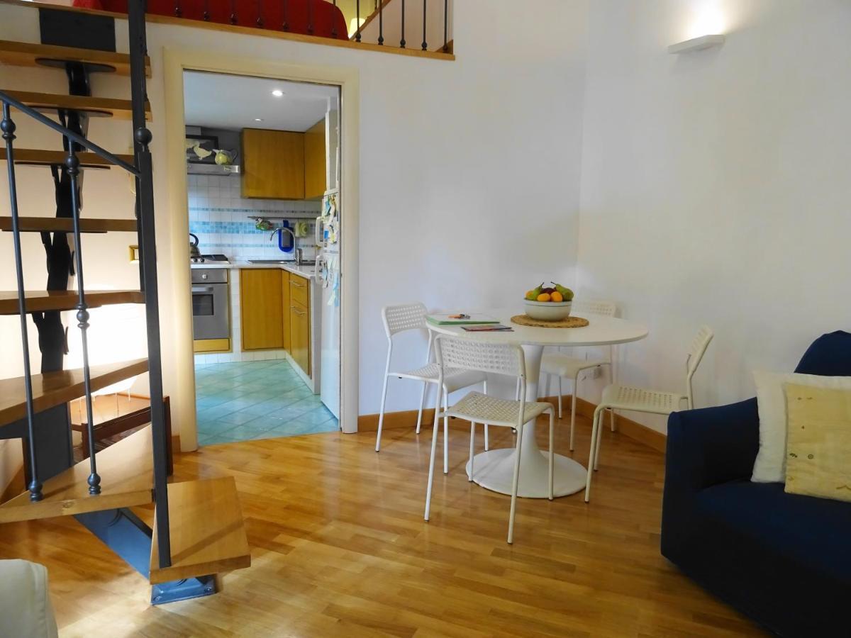 נאפולי Mezzocannone Holiday House מראה חיצוני תמונה