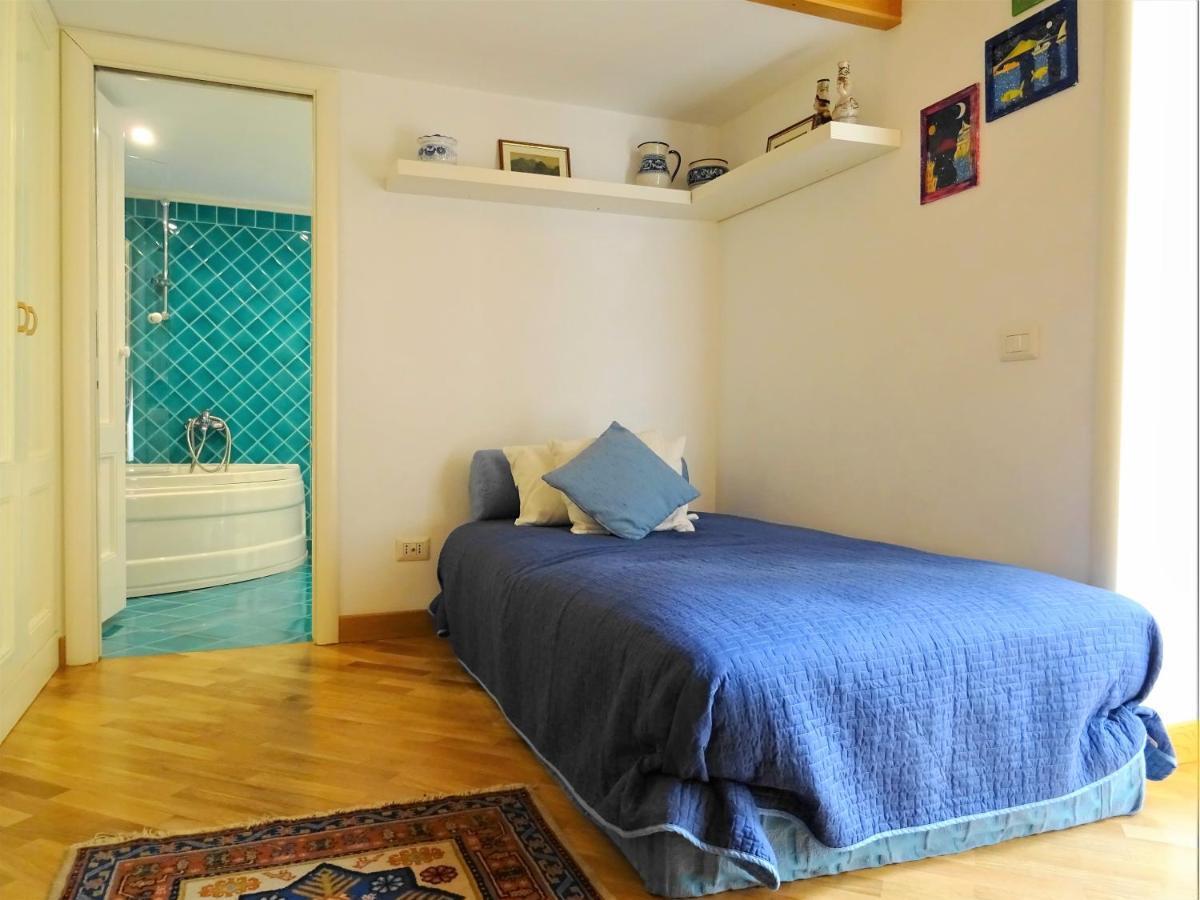 נאפולי Mezzocannone Holiday House מראה חיצוני תמונה
