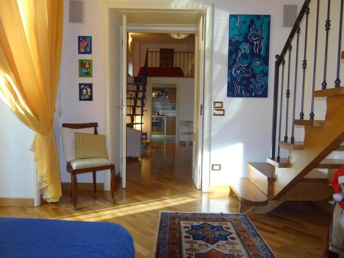 נאפולי Mezzocannone Holiday House מראה חיצוני תמונה